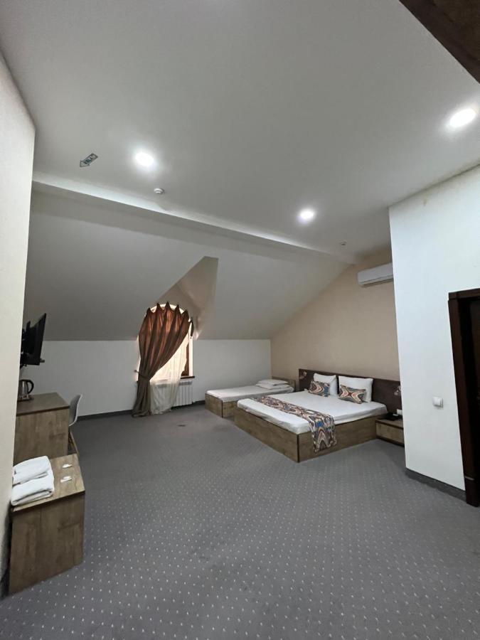 Mahmud Hotel Samarkand Buitenkant foto